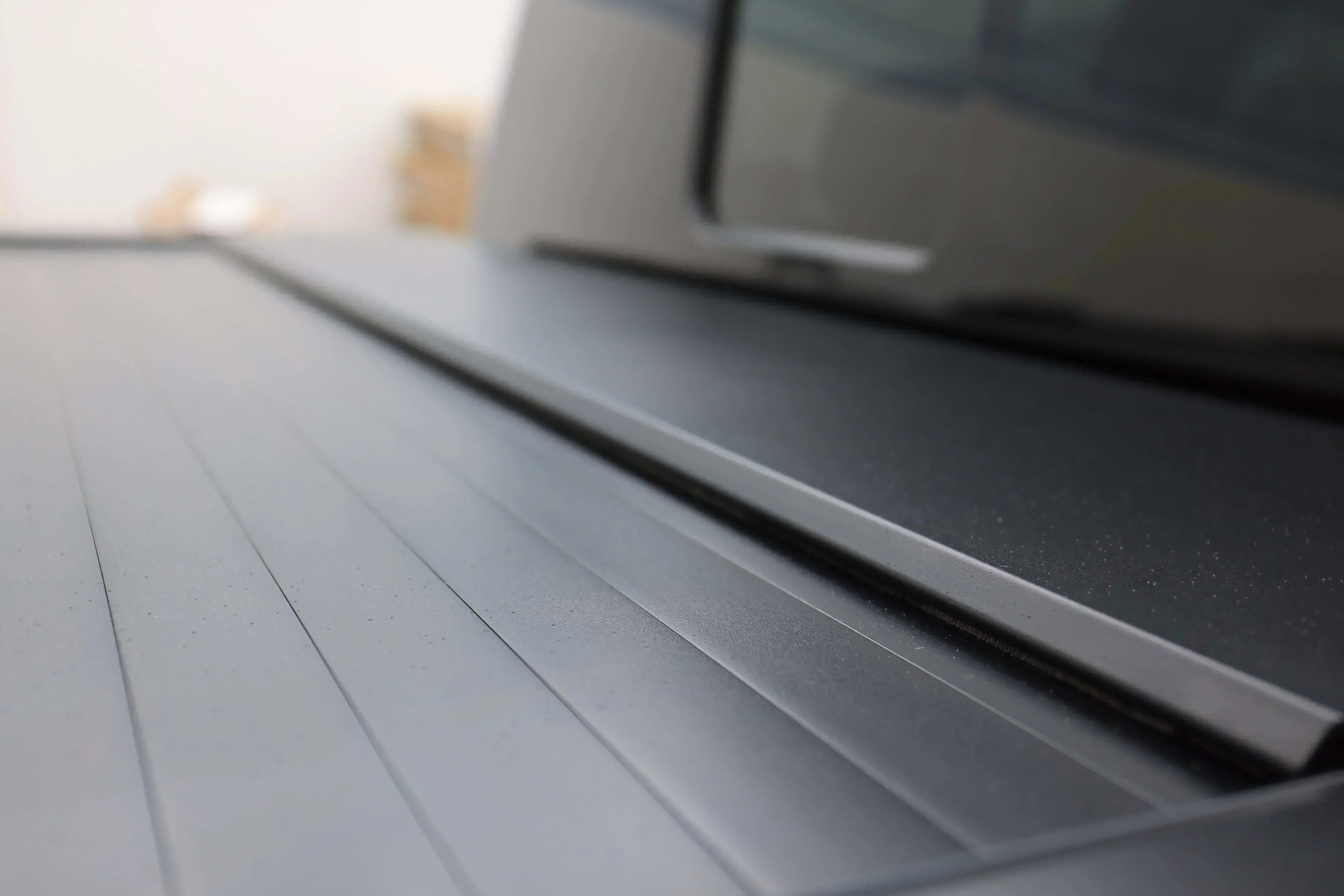 [Stealth Black 2-in-1 Bundle] Silverado/Sierra 2500 3500 MRB Retractable Tonneau Cover w/ Rack System