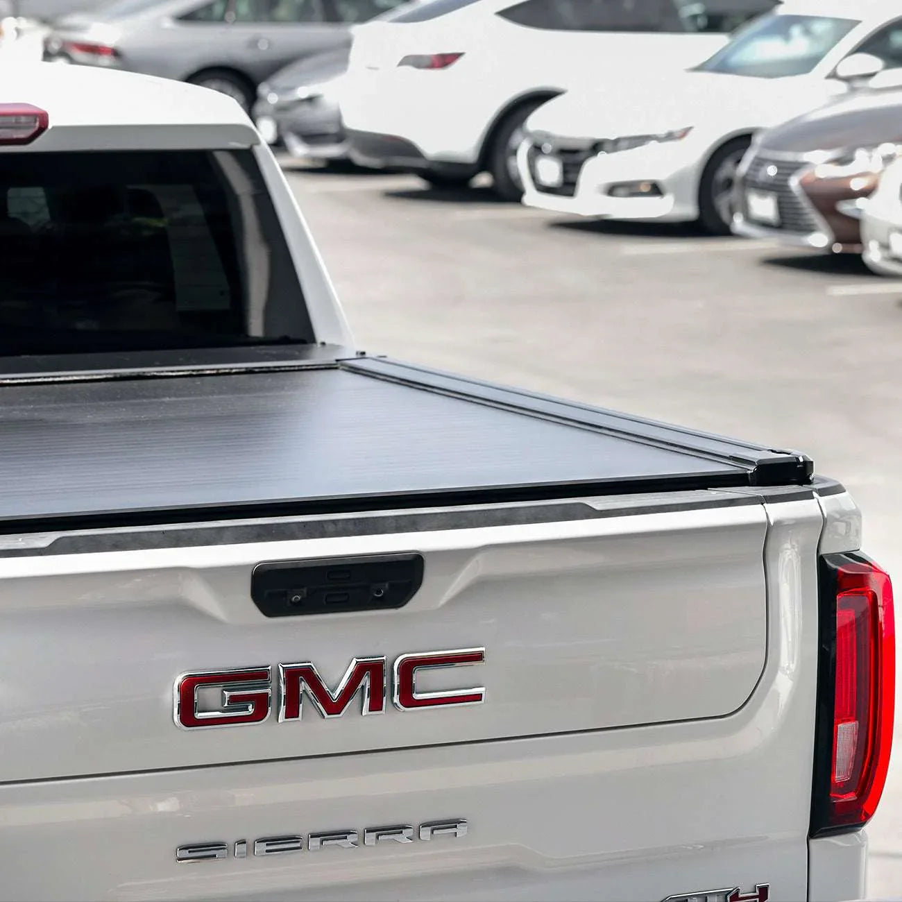 GMC Sierra 2500/3500 6.5ft Bed ER Electric Retractable PRO Tonneau Cover
