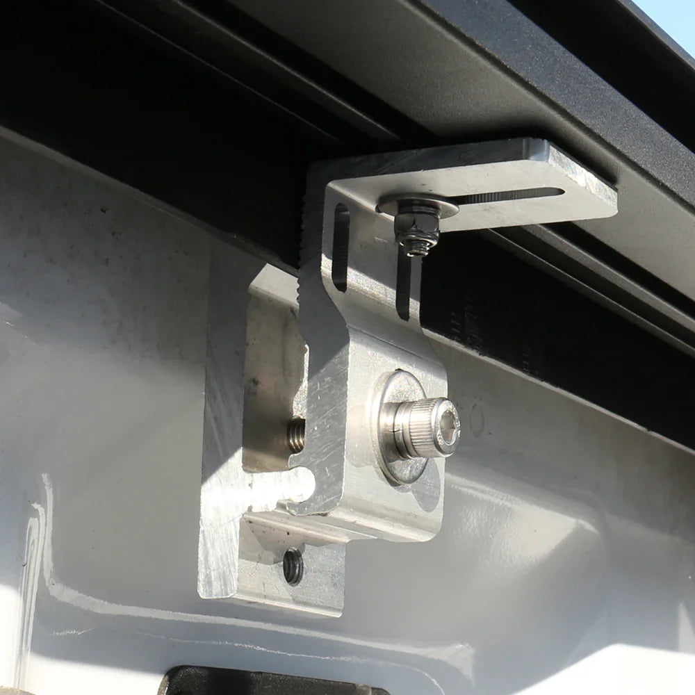 Off-Road Essential Duo - MR Retractable PRO Tonneau Cover + Adjustable Ladder Rack